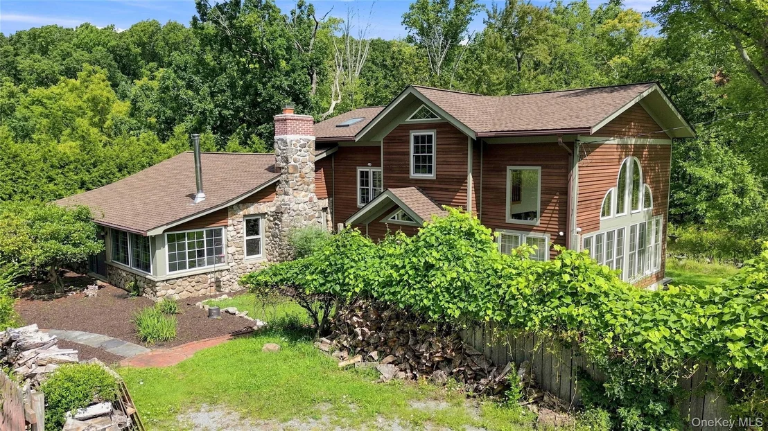 Photo of 55 Interlochen Parkway