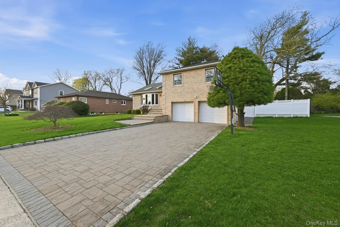 Photo of 51 Ivy Drive