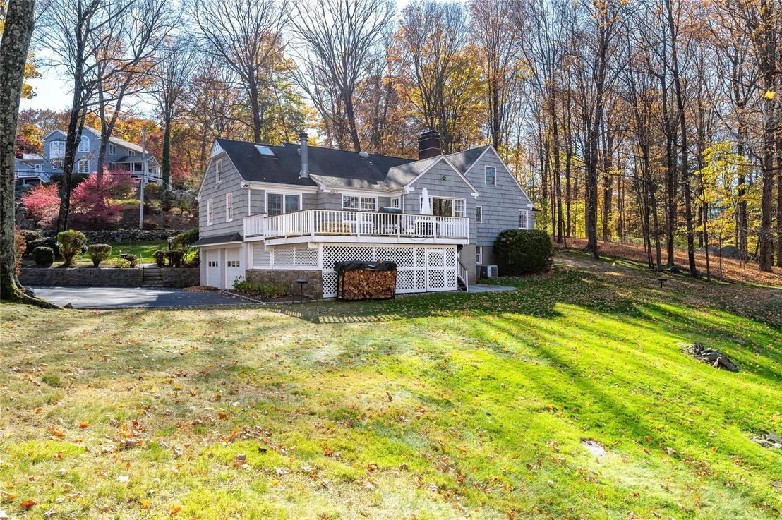 Photo of 2 Cedar Lane