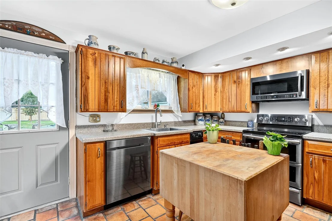 Photo of 243 Dingle Ridge Road