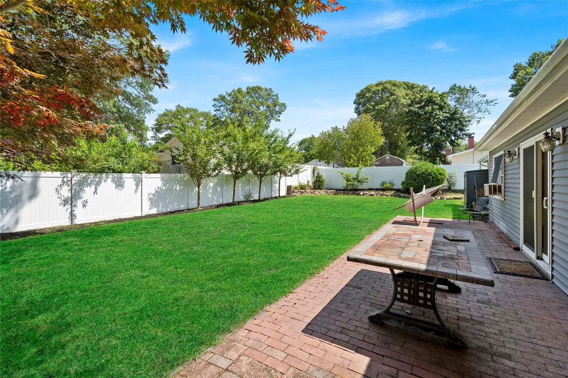Photo of 61 Brookhaven Drive