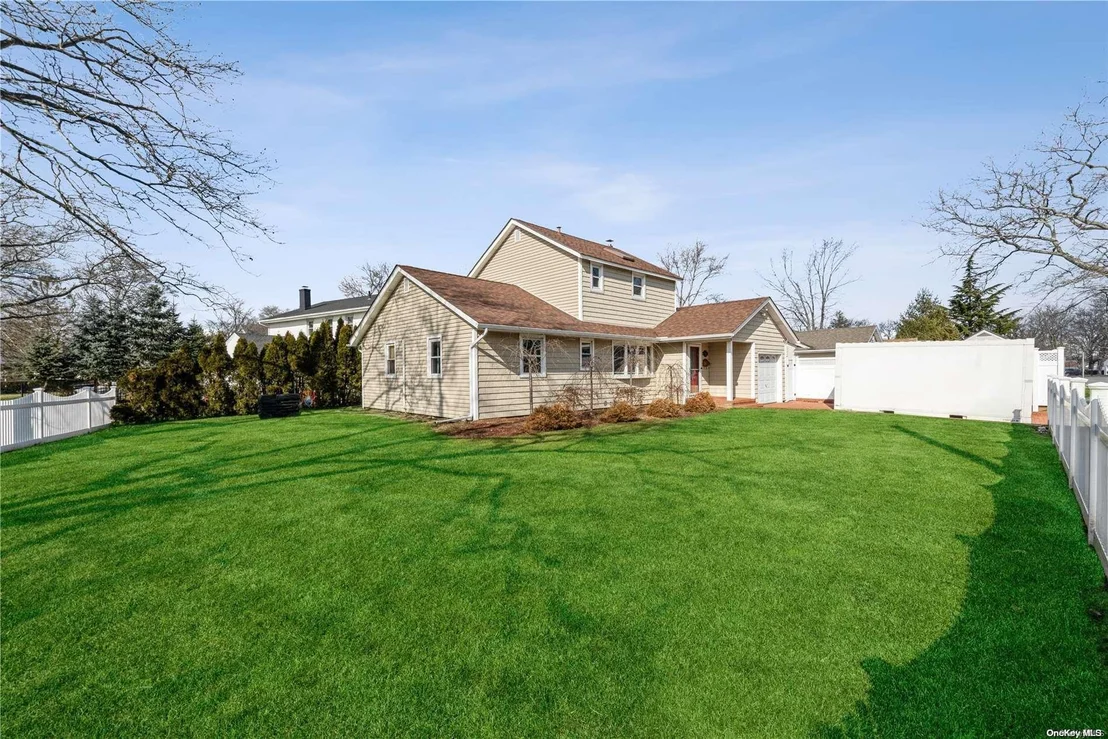 Photo of 44 Dolores Drive