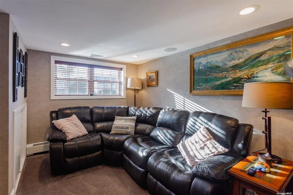 Photo of 19 Barbara Drive