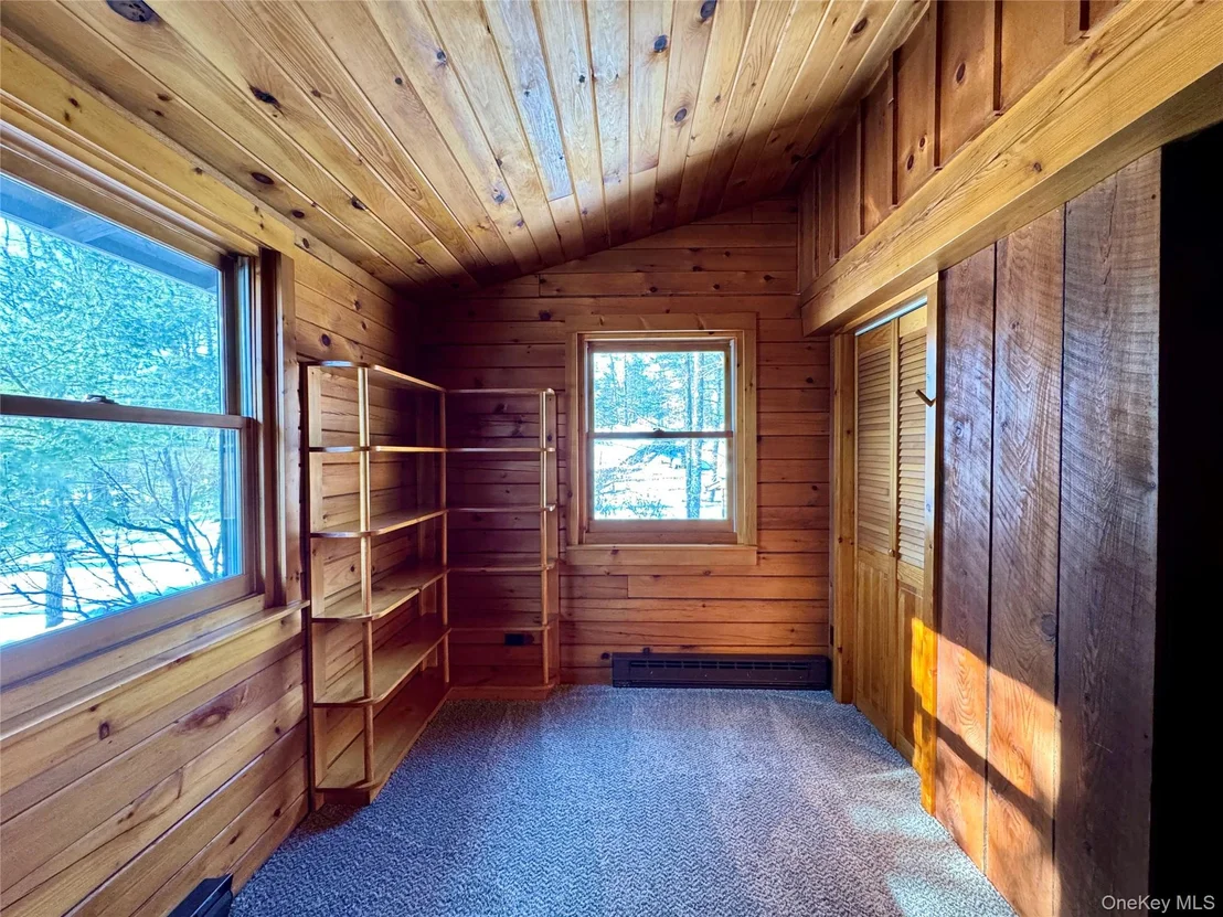 Photo of 380 Easy Street