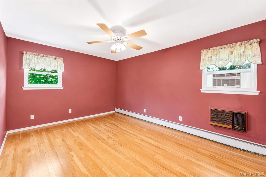 Photo of 10 Foothill Lane