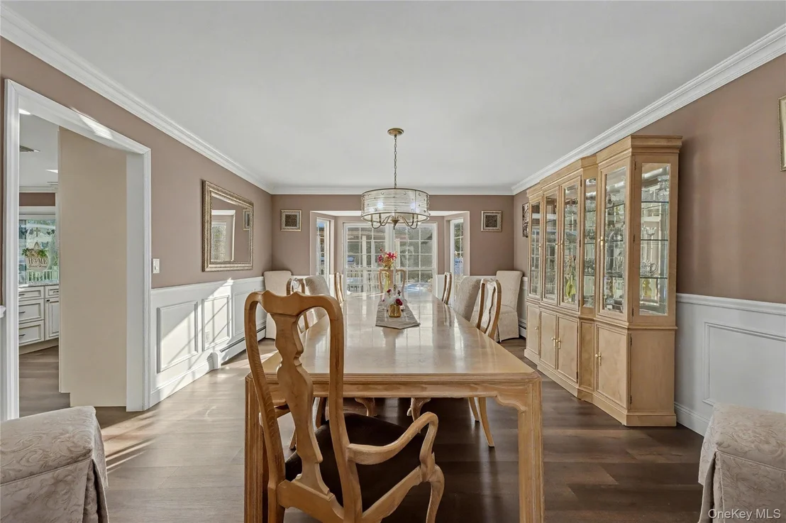 Photo of 8 Paddock Drive