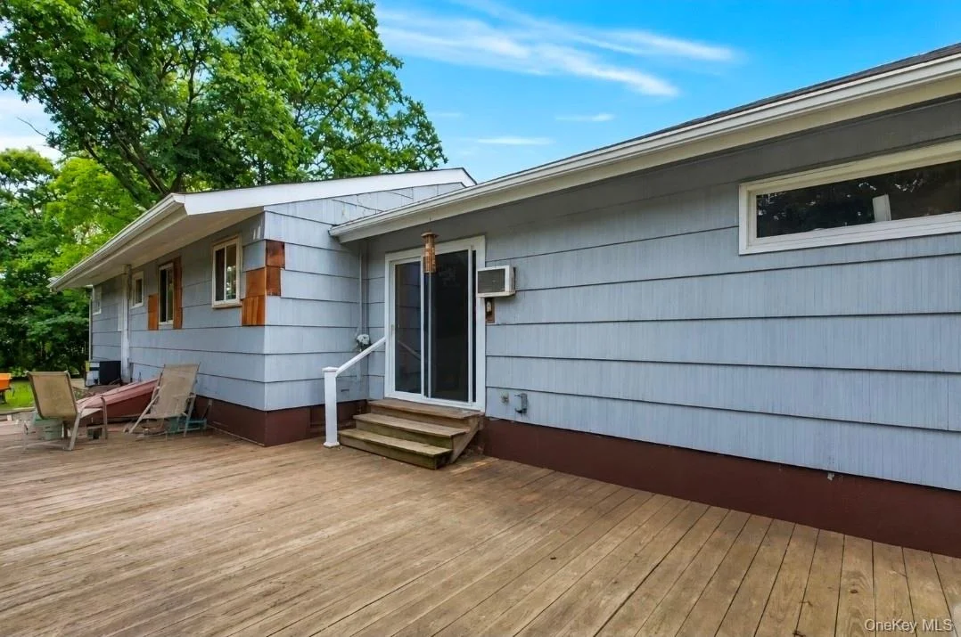 Photo of 170 Division Avenue