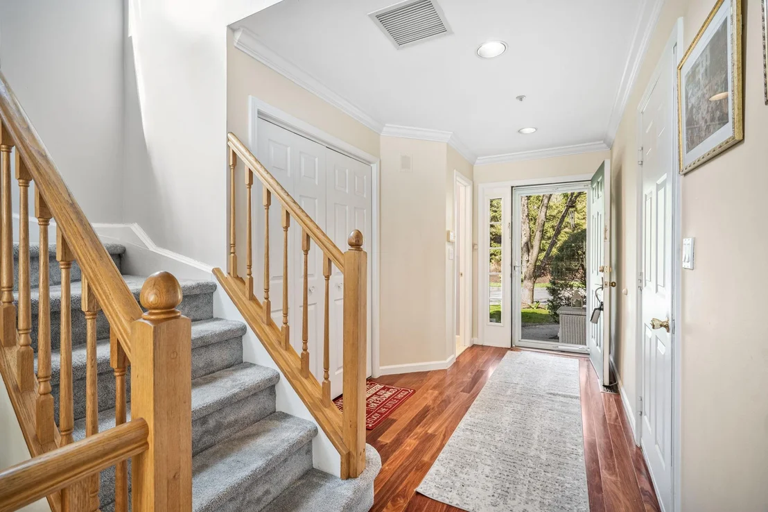Photo of 301 Pondside Drive