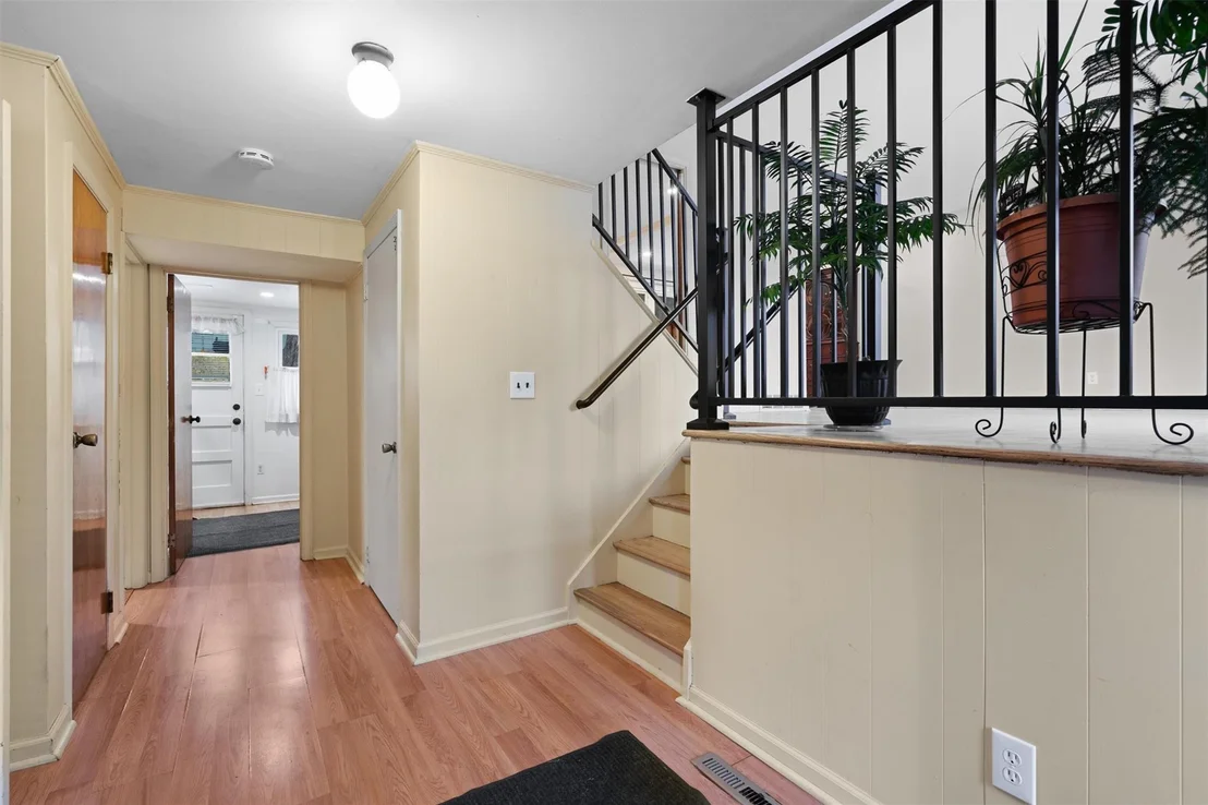 Photo of 60 Beers Drive