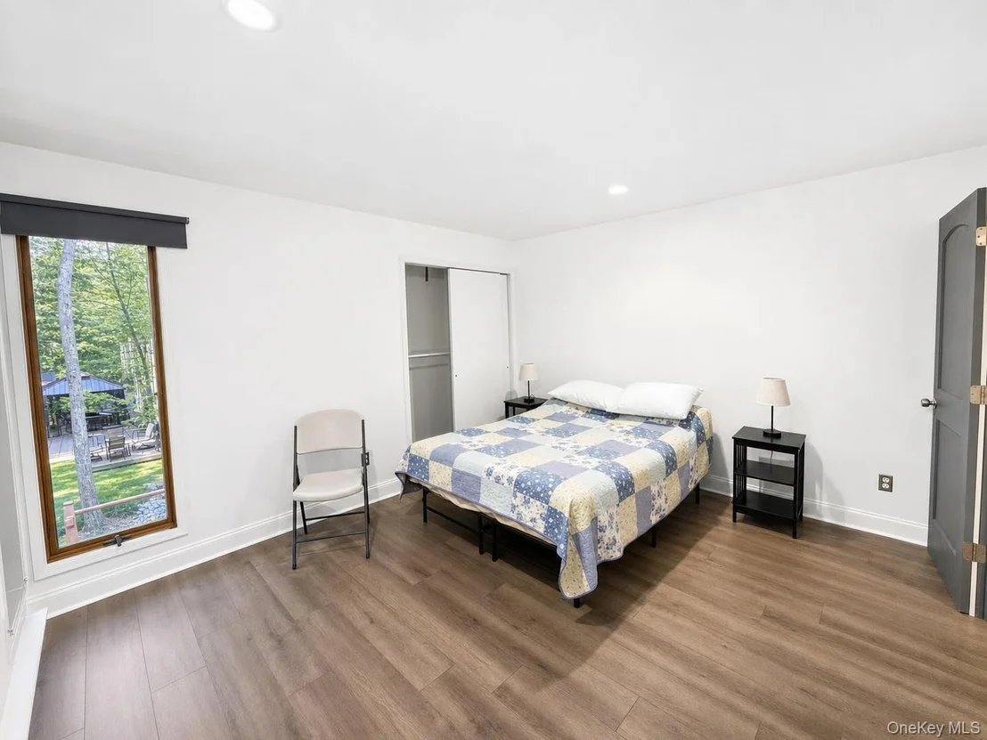 Photo of 33 Buckingham Circle