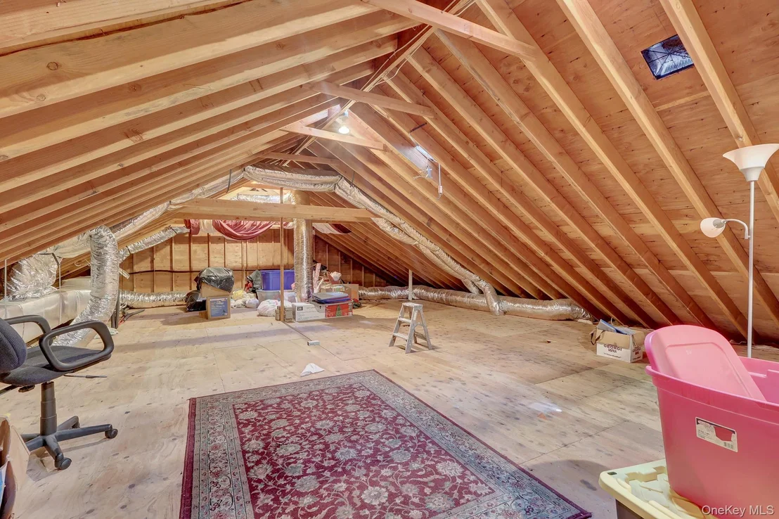 Photo of 21 Morris Avenue