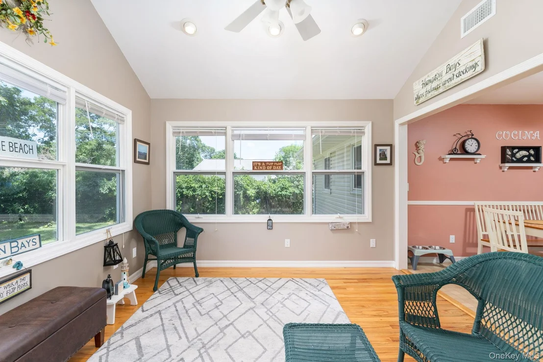 Photo of 23 Staller Boulevard