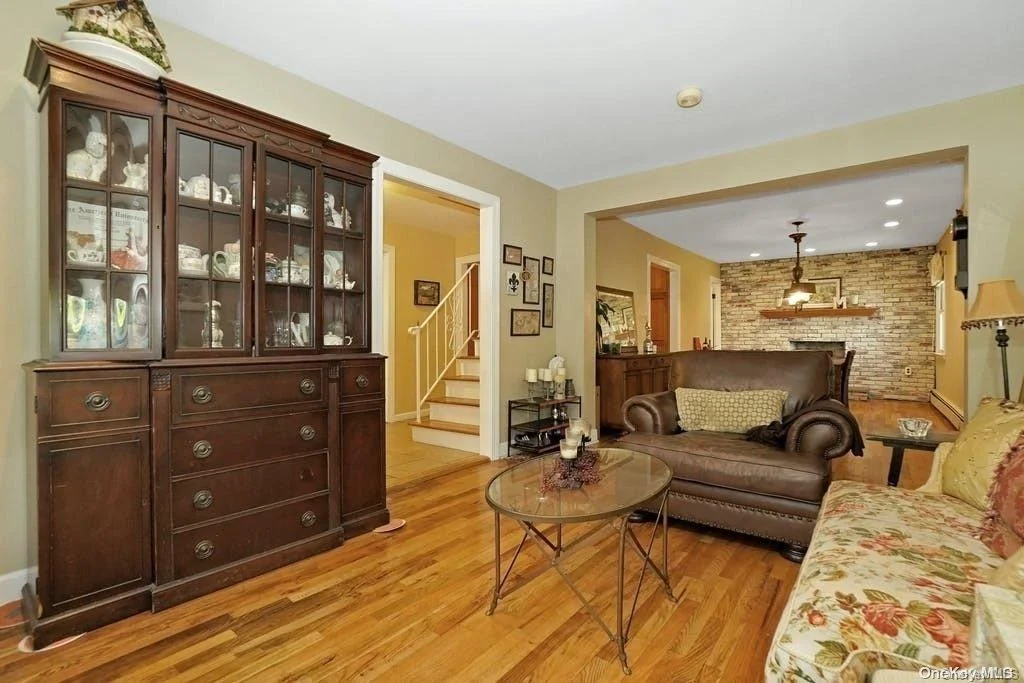 Photo of 140 Cornell Drive