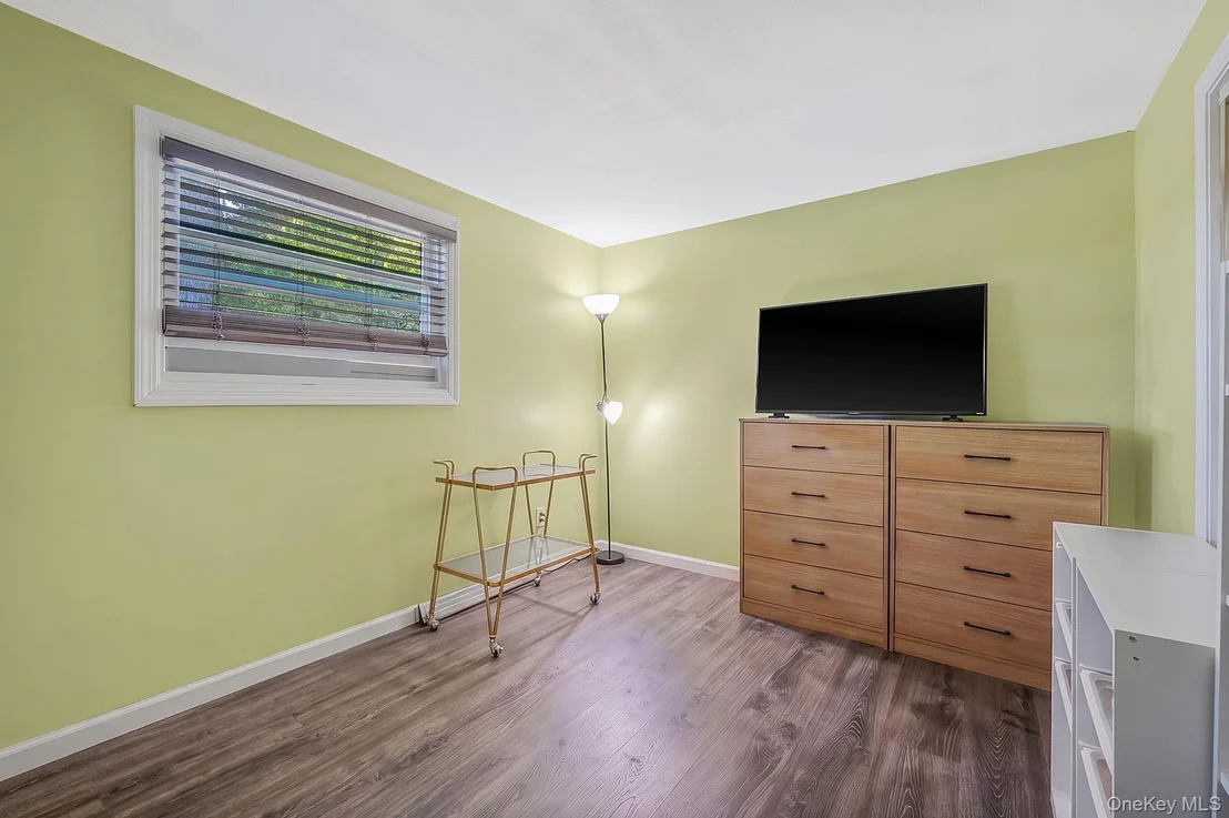 Photo of 100 Patchogue Holbrook Road