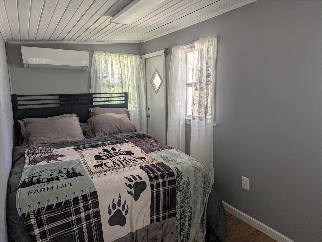 Photo of 129 Foster Road