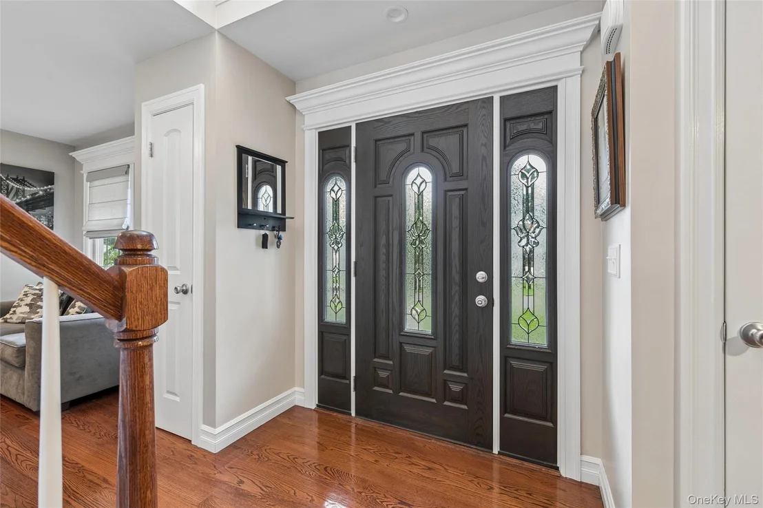 Photo of 406 Carnation Drive