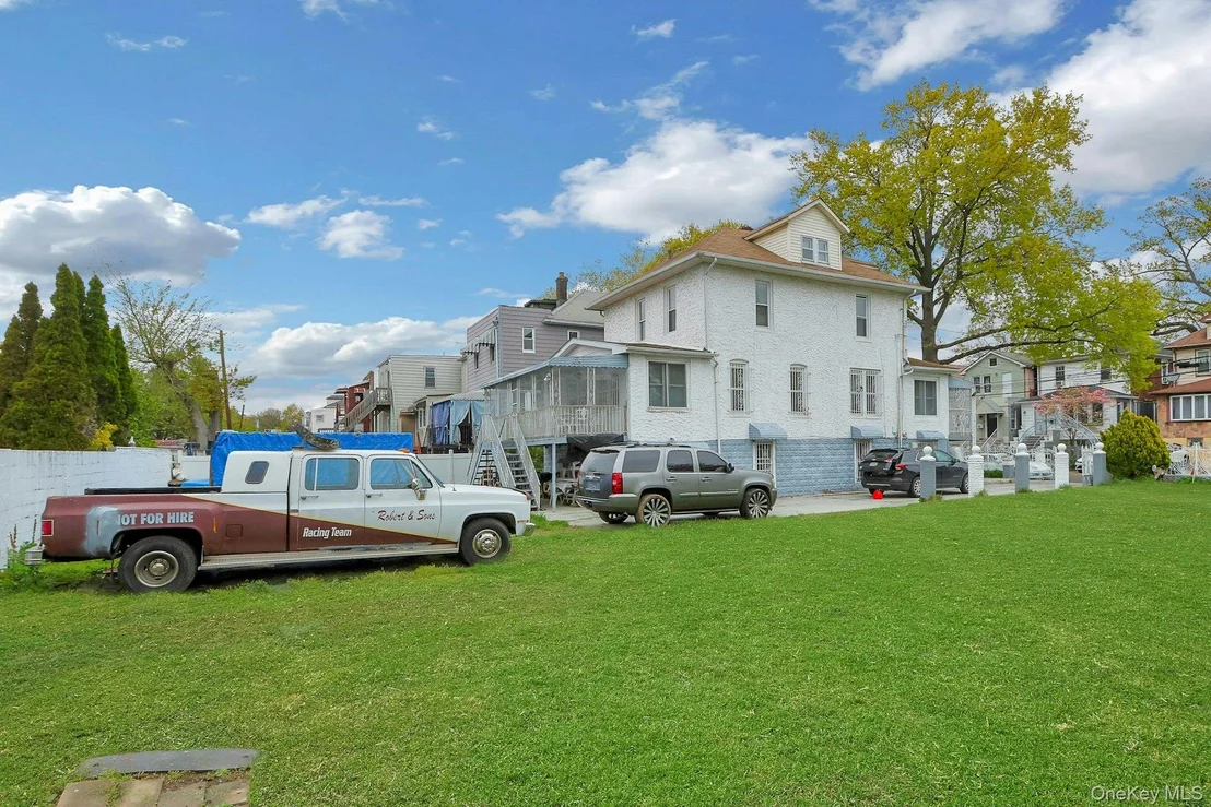 Photo of 511 Beach Avenue
