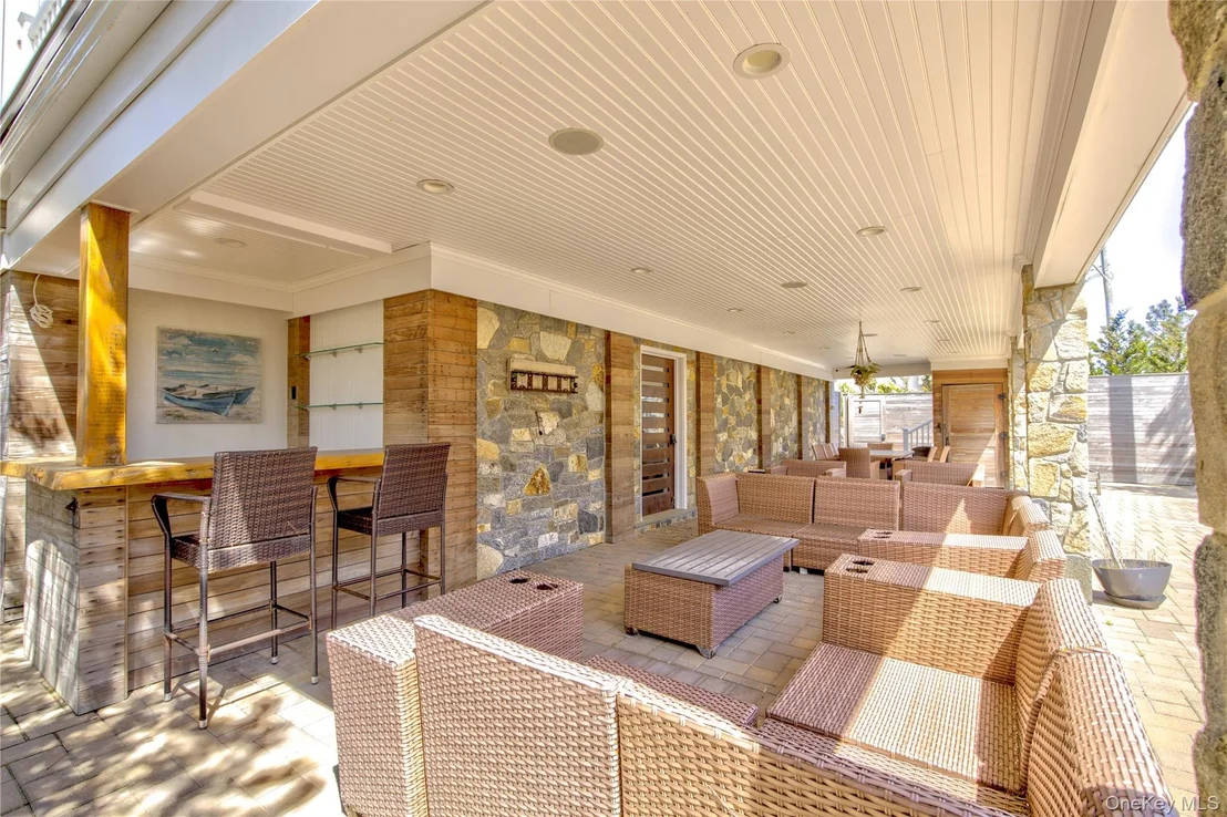 Photo of 879 Oceanfront
