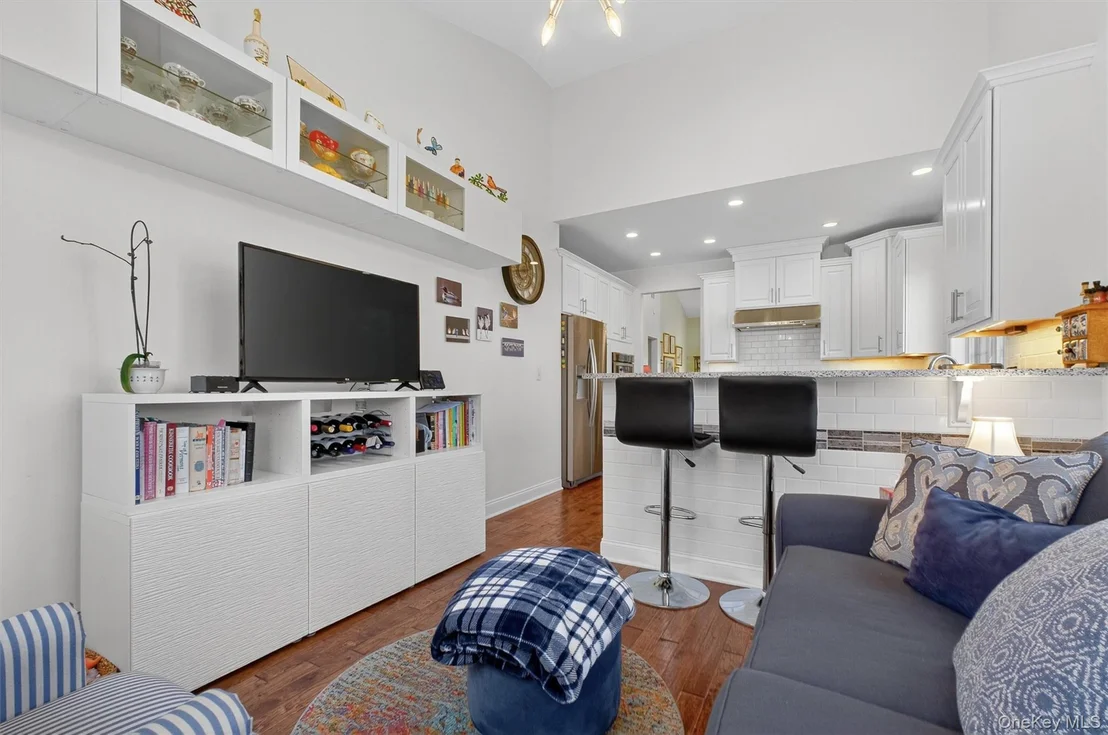 Photo of 17 Deforest Drive