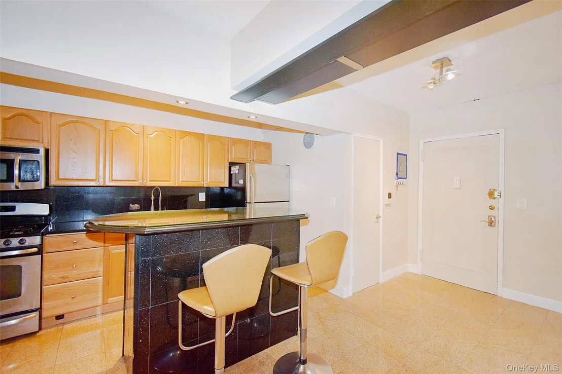 Photo of Unit B38 at 796 Bronx River Road