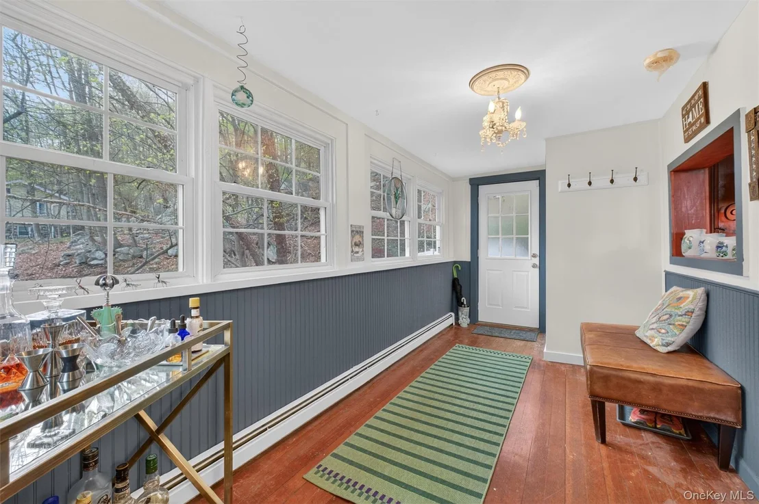 Photo of 115 Tanglewylde Road