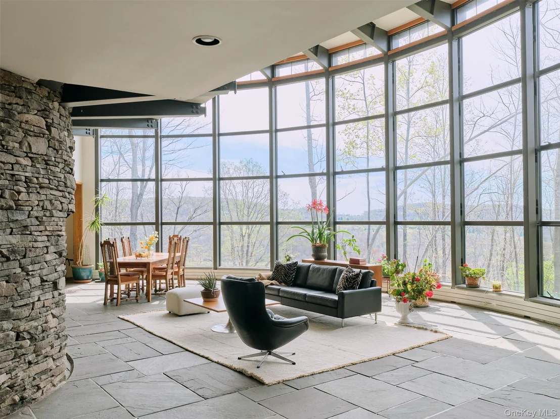Photo of 150 Bethlehem Road
