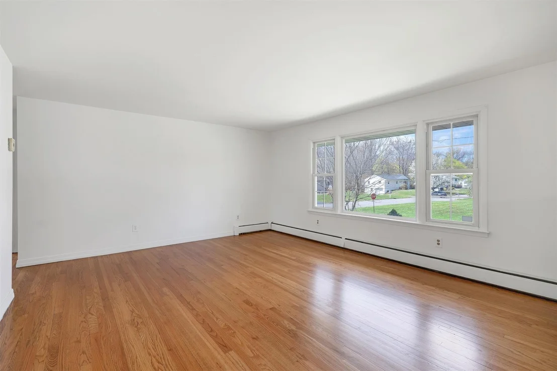 Photo of 18 Stirrup Drive
