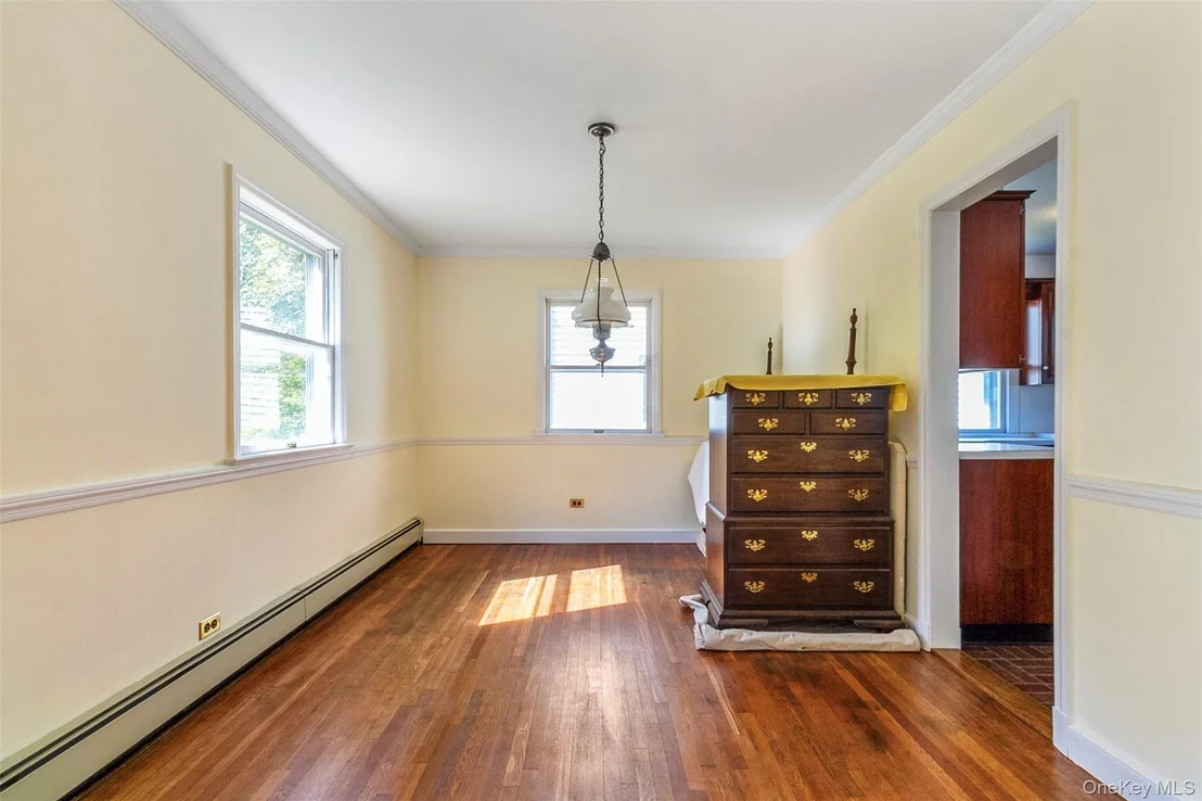 Photo of 15 Davis Avenue