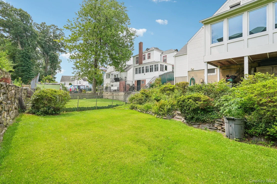 Photo of 105 Hildreth Place