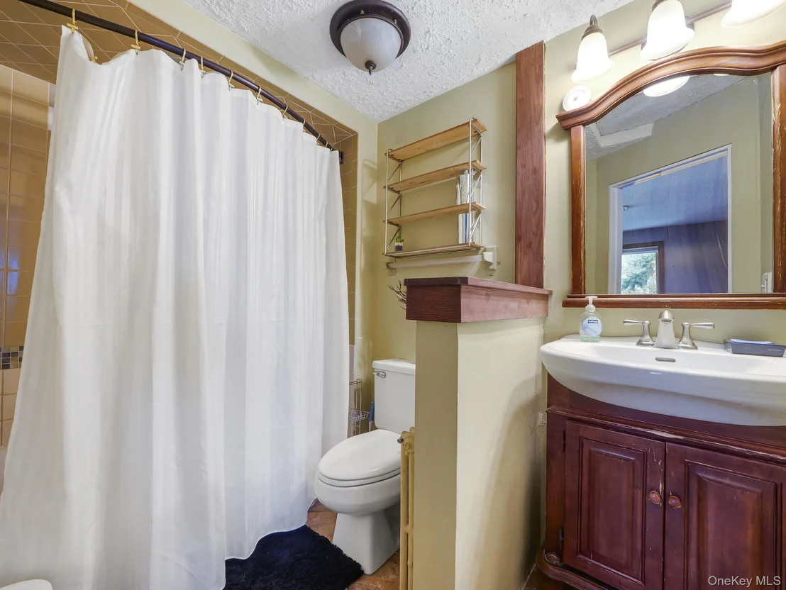 Photo of 4 Lambros Drive
