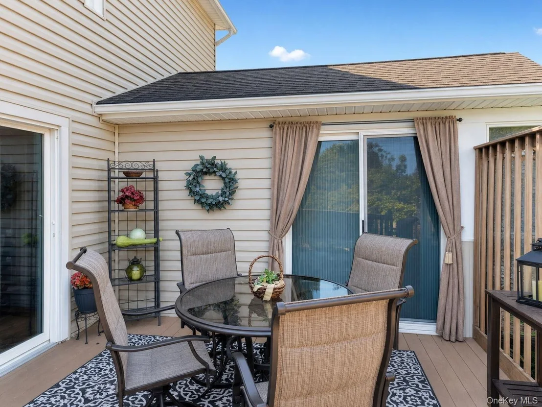 Photo of 8 Budd Avenue