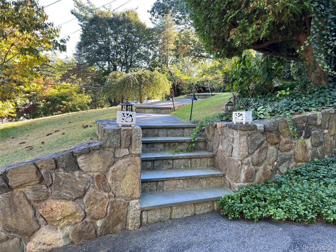 Photo of 65 Morningside Drive