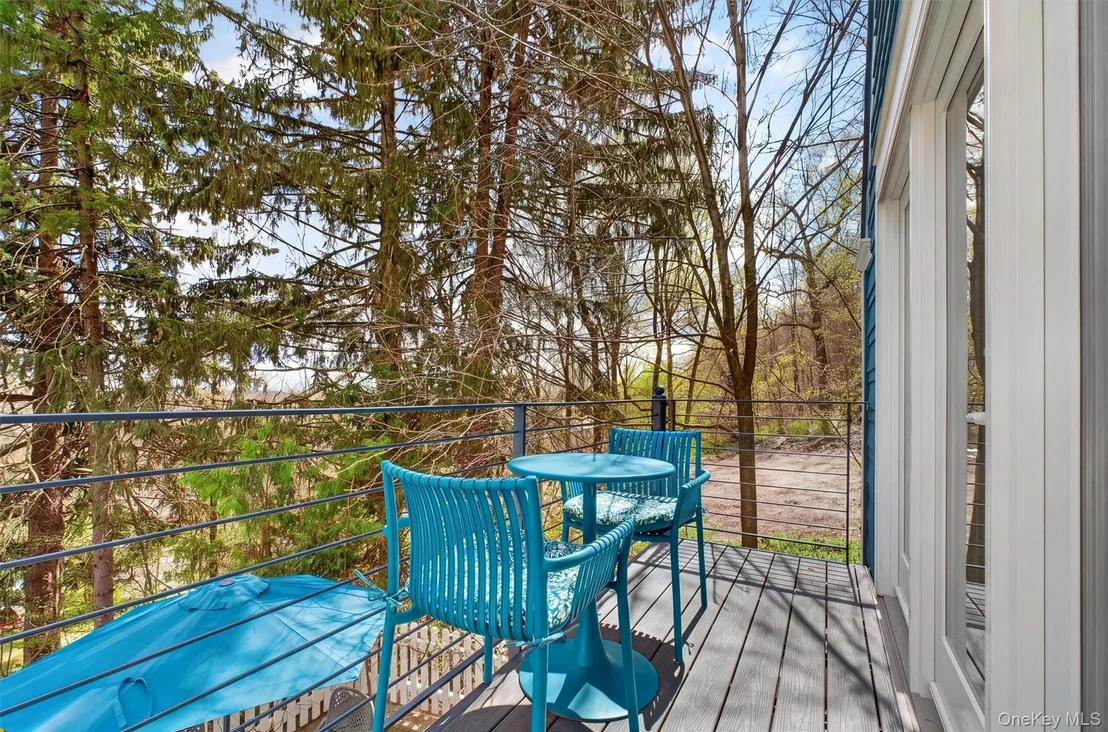 Photo of 115 Tanglewylde Road