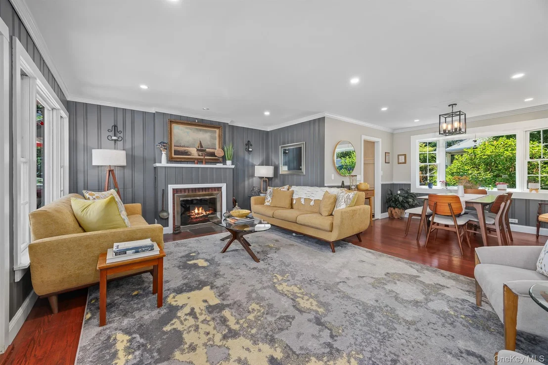 Photo of 1 Colonial Drive