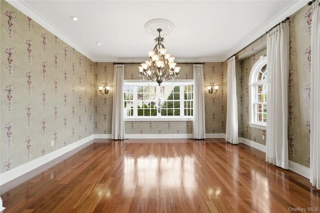 Photo of 6 Sunhill Road