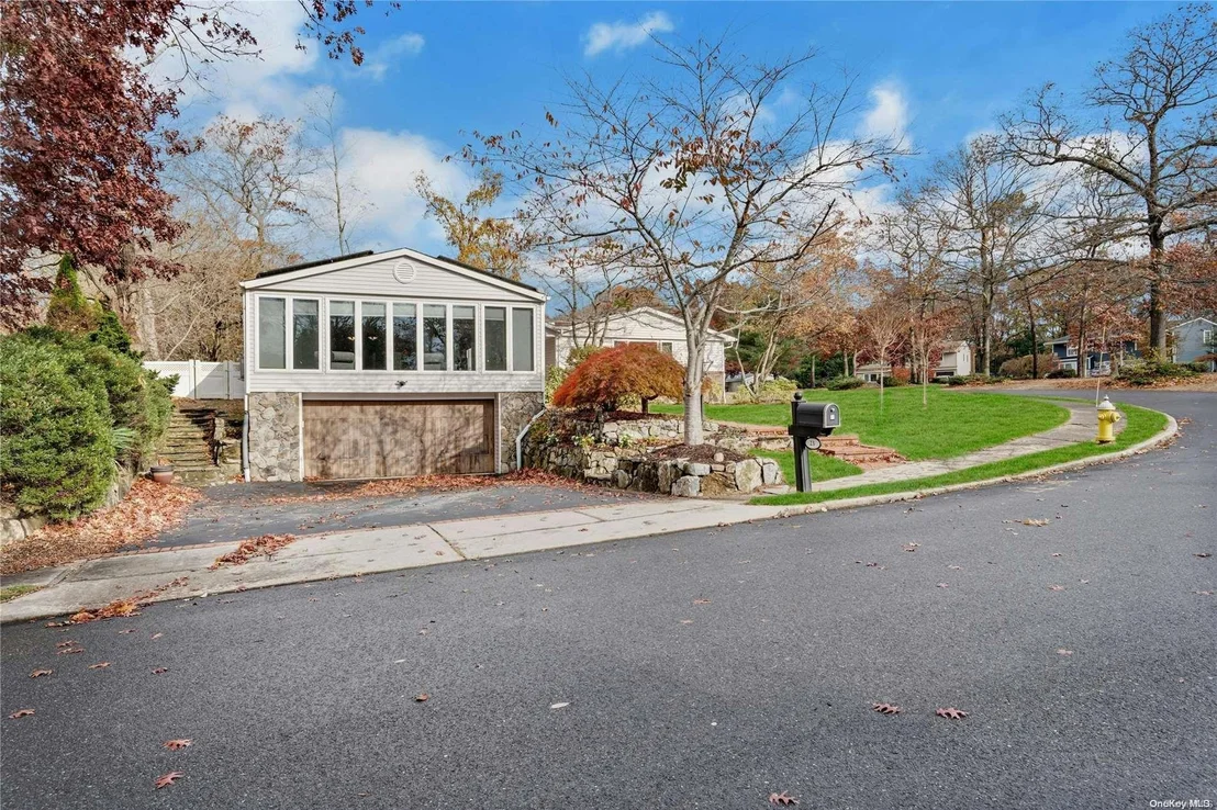 Photo of 23 Bluff Circle