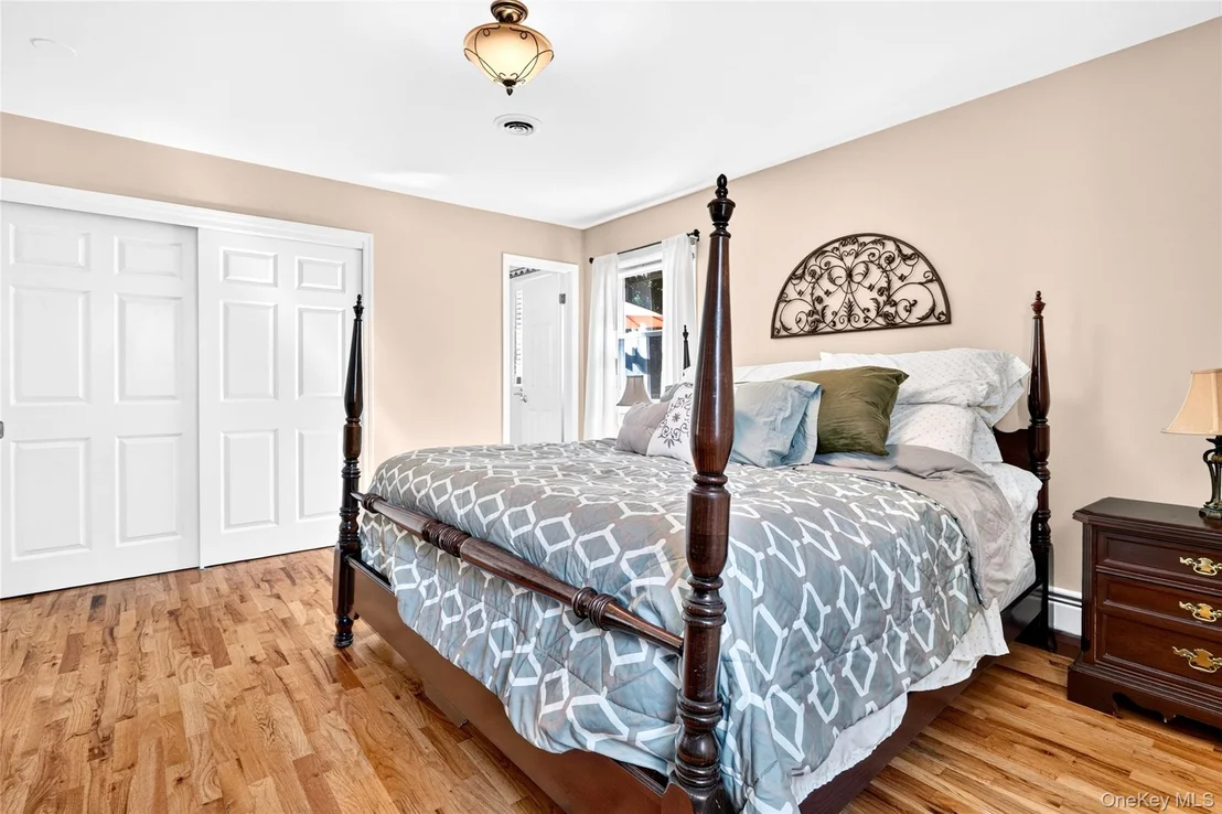 Photo of 4 Rockridge Drive