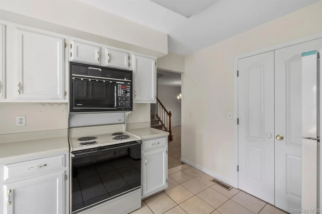 Photo of 14 Glen Eagles Drive