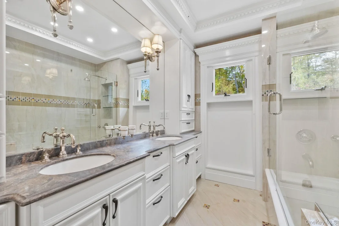 Photo of 675 Quaker Road