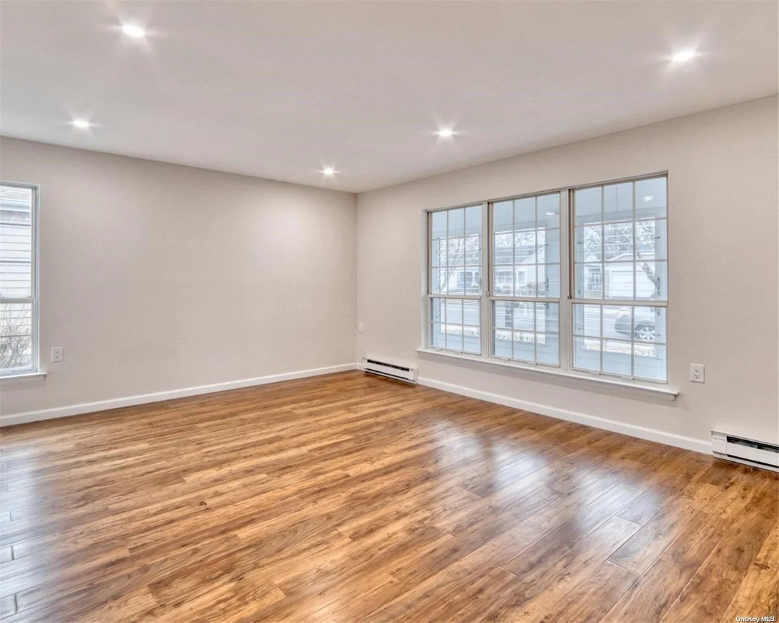 Photo of 203 Kingston Drive