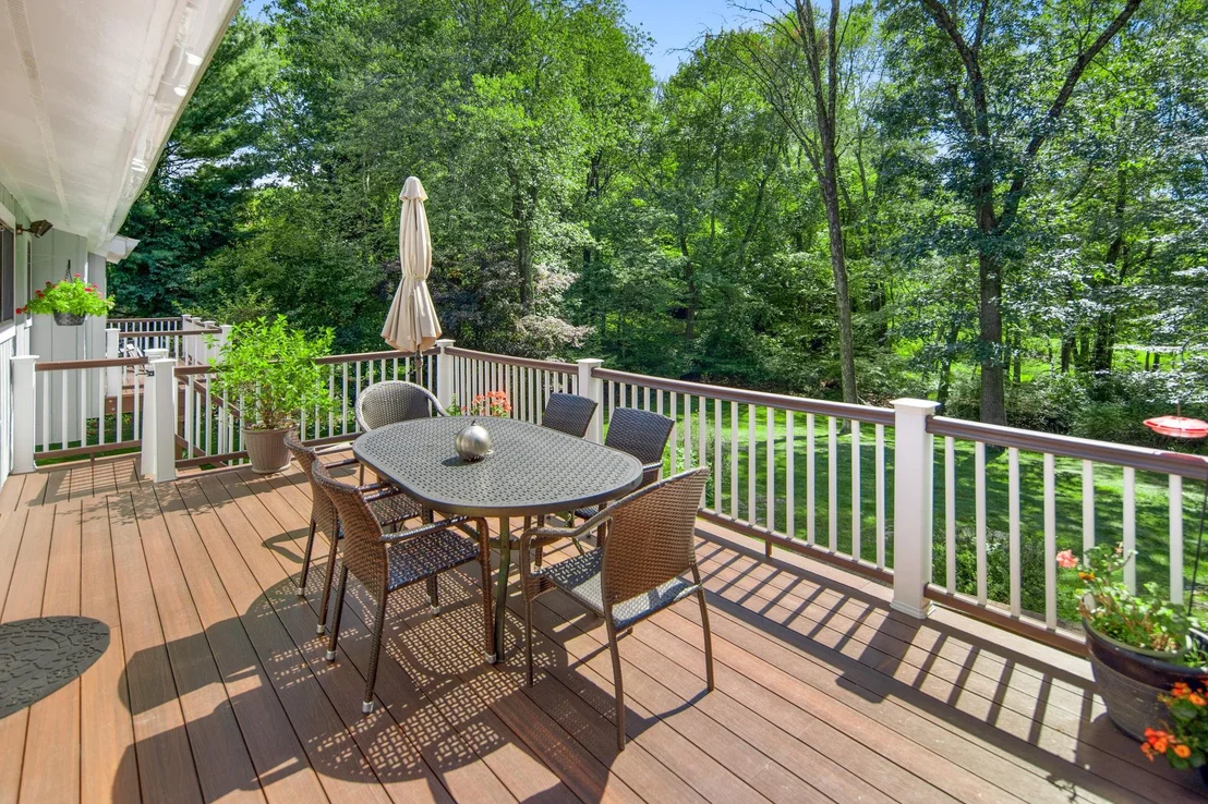 Photo of 24 Greenbriar Drive