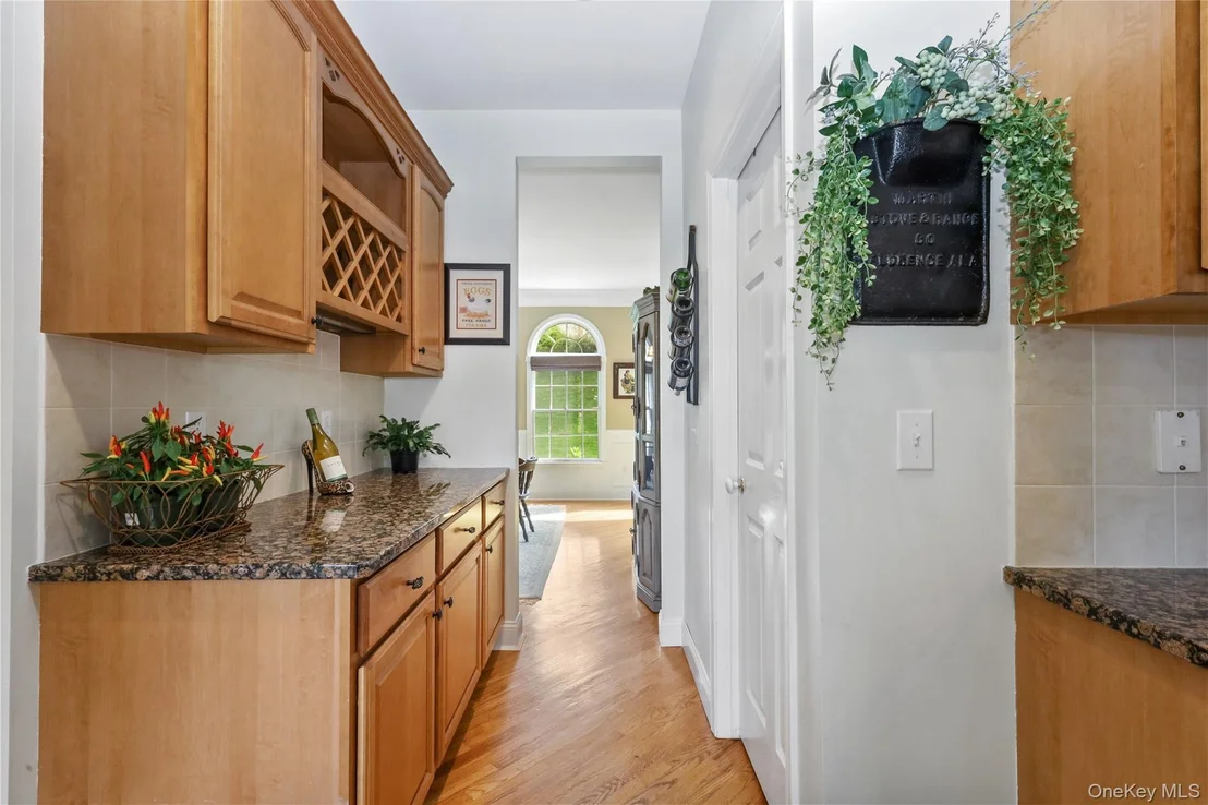 Photo of 20 Parkview Circle