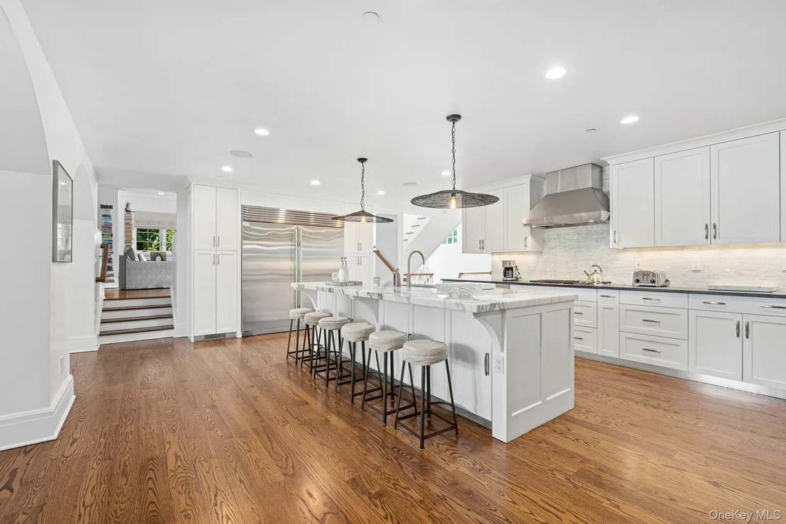 Photo of 73 Park Drive S