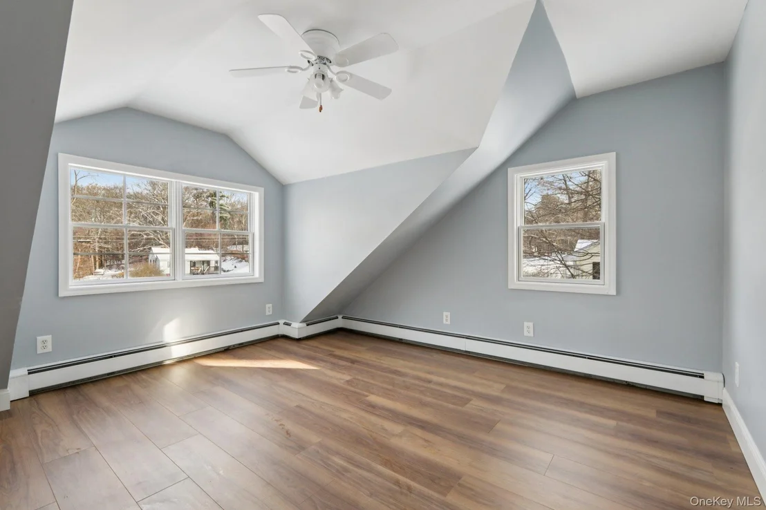 Photo of 95 Smithtown Road