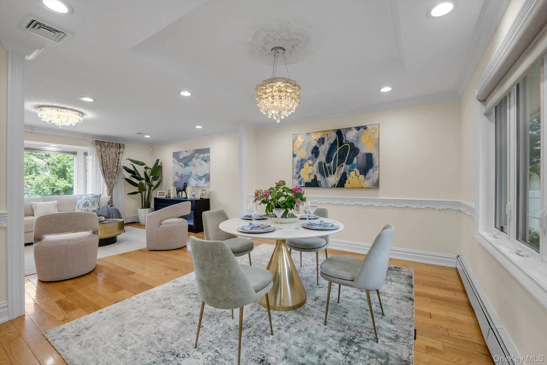 Photo of 98 Belmont Circle