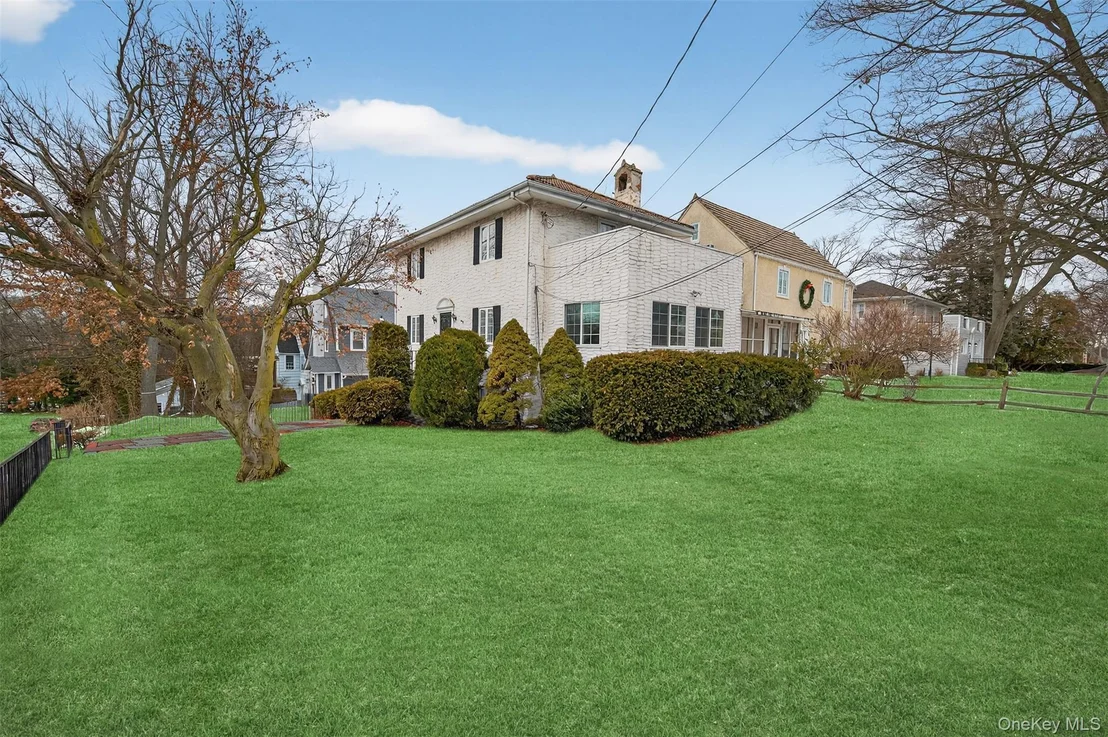 Photo of 21 Lawrence Place
