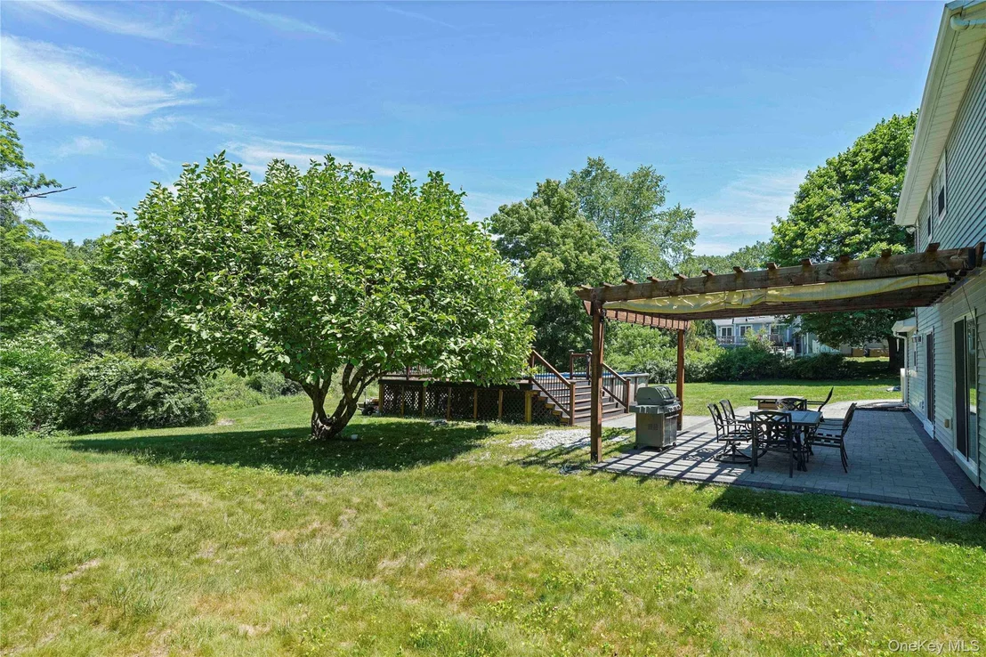 Photo of 11 Kenneth Drive