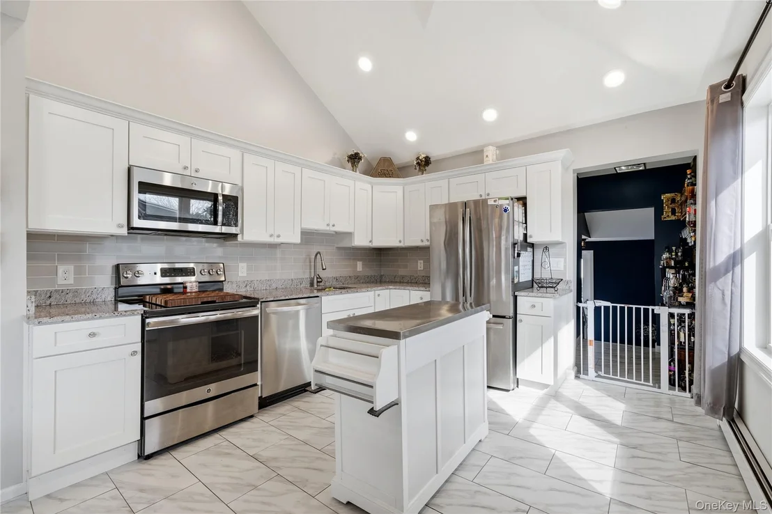 Photo of 205 Oak Street