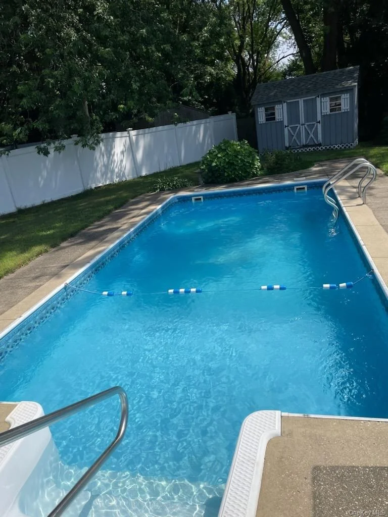 Photo of 44 Buckskin Lane