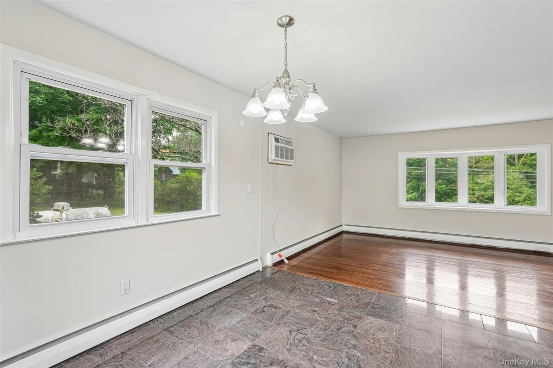 Photo of 53 W Ridge Road